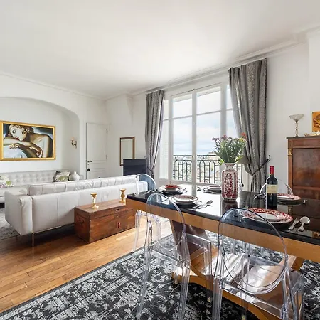 Champs Elysees I Vue Sur Tour Eiffel & Spacieux Apartment Paris